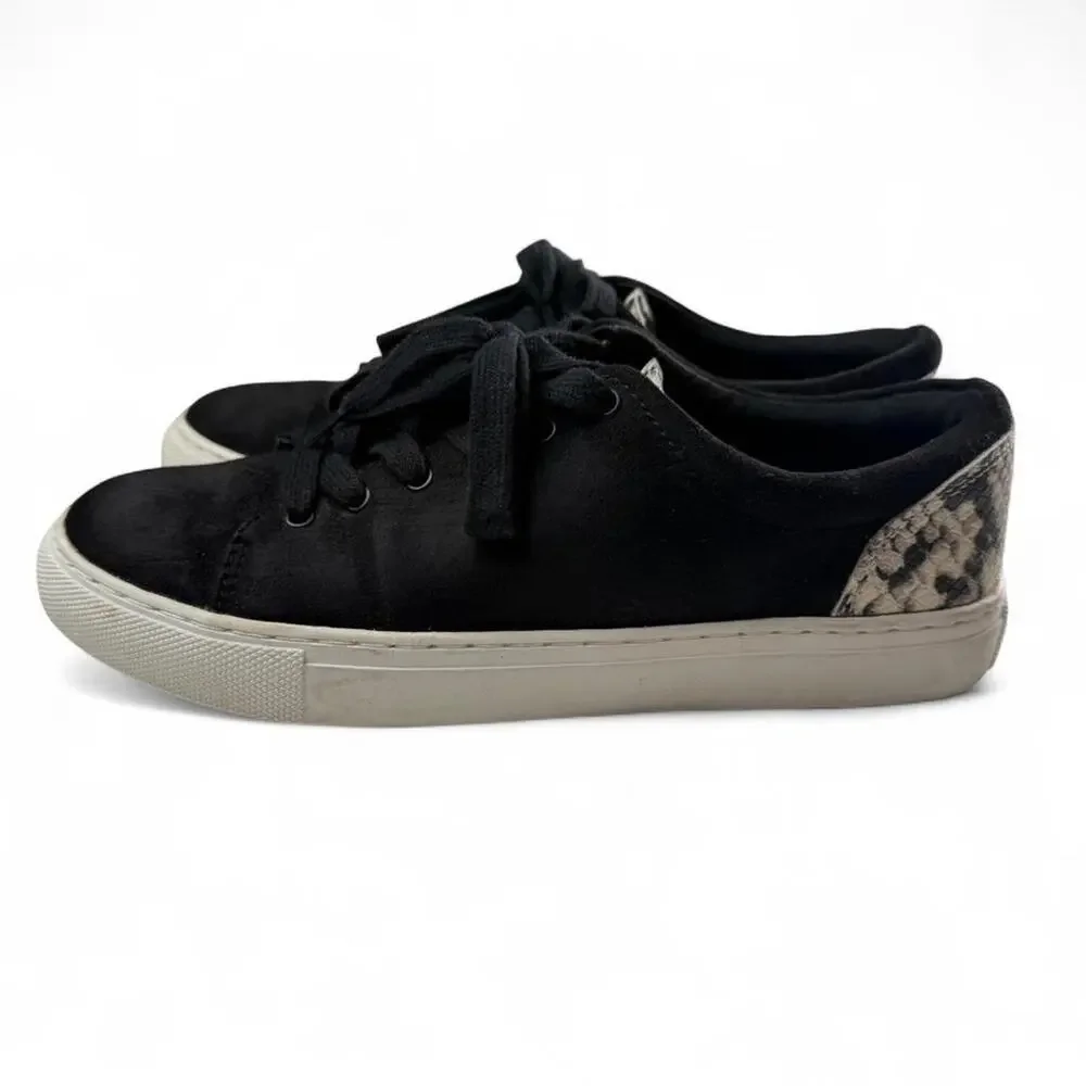 Blokecore J. Crew Road Trip Sneakers – Black Faux Suede‎ Snake Accent – Size 7